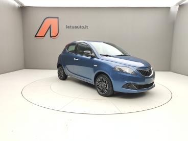 LANCIA CERTIFIED Lancia Ypsilon Iii 2021 1.0 70cv Hybrid Gold Usata - City Car Ibrido Plug-in Blu - Voghera - 2450446_3