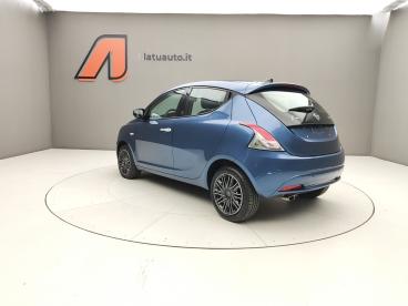 LANCIA CERTIFIED Lancia Ypsilon Iii 2021 1.0 70cv Hybrid Gold Usata - City Car Ibrido Plug-in Blu - Voghera - 2450446_5