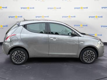 LANCIA CERTIFIED Lancia Ypsilon New 5 Porte My24 1.0 Firefly 70 Cvstart And Stop H Usata - City Car Ibrido Grigio - Roma - 2451090_4