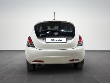 LANCIA CERTIFIED Lancia Ypsilon 1.2 Gold S And S 69cv My19 Usata - City Car Benzina Bianco - Pistoia - 2451608_5