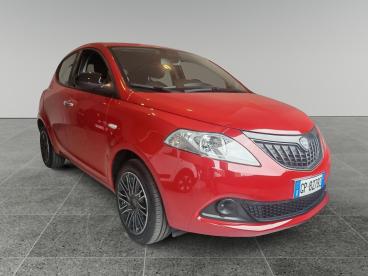 LANCIA CERTIFIED Lancia Ypsilon 1.0 Firefly 5 Porte S And S Hybrid Silver Plus Usata - City Car Ibrido Rosso - Grugliasco - 2452190_1