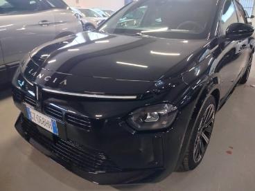 LANCIA CERTIFIED Lancia Ypsilon Hybrid E-dct Lx My25 Usata - City Car Ibrido Nero - Cesena - 2452526_2