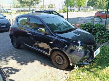 LANCIA CERTIFIED Lancia Ypsilon 1.0 Firefly 70cv S&s Hybrid Gold Usata - City Car Benzina Blu - Torino - 2453008_3