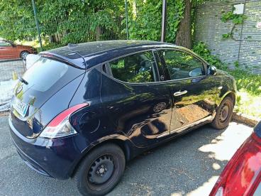 LANCIA CERTIFIED Lancia Ypsilon 1.0 Firefly 70cv S&s Hybrid Gold Usata - City Car Benzina Blu - Torino - 2453008_4