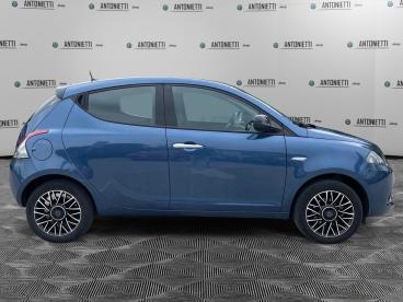 SPOTICAR Lancia Ypsilon 1.0 Firefly 5 Porte S And S Hybrid Platino Usata - City Car Ibrido Blu - Fabriano - 602453485_4