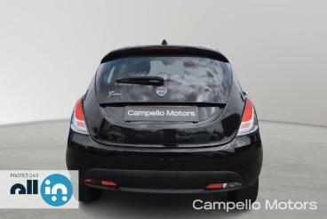 LANCIA CERTIFIED Lancia Ypsilon 1.0 70cv Hybrid S And S Silver Usata - City Car Ibrido Nero - Mirano - 2453863_4