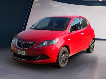LANCIA CERTIFIED Lancia Ypsilon 1.0 70cv Hybrid Silver Usata - City Car Ibrido Rosso - Fisciano - 2453893_1