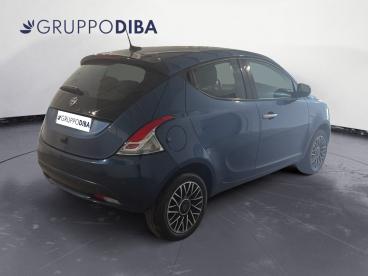 LANCIA CERTIFIED Lancia Ypsilon Iii 2021 1.0 Firefly Hybrid Platino S And S 70cv Usata - City Car Ibrido Blu - Rimini - 2456875_5