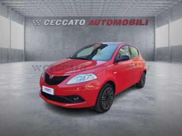 LANCIA CERTIFIED Lancia Ypsilon 1.0 Firefly Hybrid Gold S And S 70cv Usata - City Car Ibrido Rosso - Bassano Del Grappa - 2457367_1