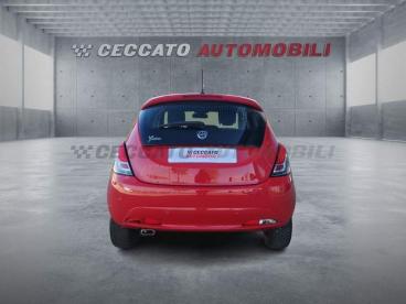 LANCIA CERTIFIED Lancia Ypsilon 1.0 Firefly Hybrid Gold S And S 70cv Usata - City Car Ibrido Rosso - Bassano Del Grappa - 2457367_5
