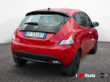 LANCIA CERTIFIED Lancia Ypsilon Iii 2021 1.0 Firefly Hybrid Silver S And S 70cv Usata - City Car Ibrido Rosso - Roma - 2458364_3