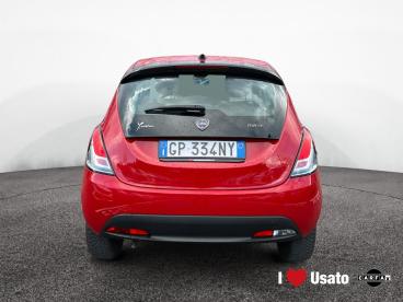 LANCIA CERTIFIED Lancia Ypsilon Iii 2021 1.0 Firefly Hybrid Silver S And S 70cv Usata - City Car Ibrido Rosso - Roma - 2458364_5