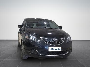 LANCIA CERTIFIED Lancia Ypsilon 1.0 Firefly Hybrid Oro S And S 70cv Usata - City Car Ibrido Nero - Pistoia - 2458742_3