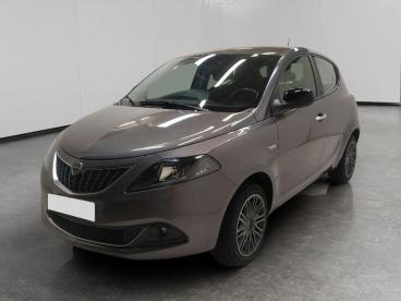 LANCIA CERTIFIED Lancia Ypsilon 1.0 Firefly Hybrid Gold S And S 70cv Usata - City Car Ibrido Grigio - Cuneo - 2460034_2