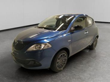 LANCIA CERTIFIED Lancia Ypsilon 1.0 Firefly Hybrid Platino S And S 70cv Usata - City Car Ibrido Blu - Cuneo - 2460046_1