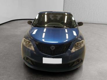 LANCIA CERTIFIED Lancia Ypsilon 1.0 Firefly Hybrid Platino S And S 70cv Usata - City Car Ibrido Blu - Cuneo - 2460046_3