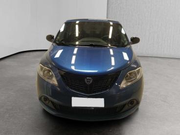LANCIA CERTIFIED Lancia Ypsilon 1.0 Firefly Hybrid Platino S And S 70cv Usata - City Car Ibrido Blu - Cuneo - 2460049_3