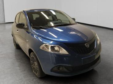 LANCIA CERTIFIED Lancia Ypsilon 1.0 Firefly Hybrid Platino S And S 70cv Usata - City Car Ibrido Blu - Cuneo - 2460049_4
