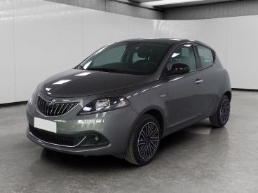 LANCIA CERTIFIED Lancia Ypsilon 1.0 Firefly Hybrid Gold S And S 70cv Usata - City Car Ibrido Grigio - Cuneo - 2460050_2
