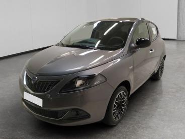 LANCIA CERTIFIED Lancia Ypsilon 1.0 Firefly Hybrid Platino S And S 70cv Usata - City Car Ibrido Grigio - Cuneo - 2460051_1