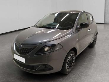 LANCIA CERTIFIED Lancia Ypsilon 1.0 Firefly Hybrid Platino S And S 70cv Usata - City Car Ibrido Grigio - Cuneo - 2460051_2