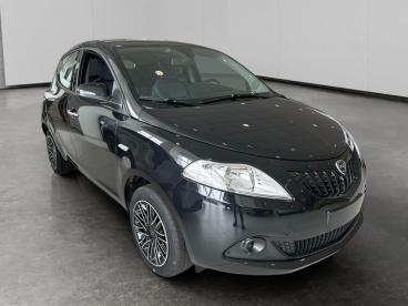 LANCIA CERTIFIED Lancia Ypsilon 1.0 Firefly Hybrid Oro S And S 70cv Usata - City Car Ibrido Nero - Cuneo - 2460055_4