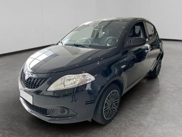 LANCIA CERTIFIED Lancia Ypsilon 1.0 Firefly Hybrid Oro S And S 70cv Usata - City Car Ibrido Nero - Cuneo - 2460056_1