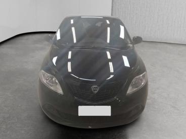 LANCIA CERTIFIED Lancia Ypsilon 1.0 Firefly Hybrid Platino S And S 70cv Usata - City Car Ibrido Nero - Cuneo - 2460057_3