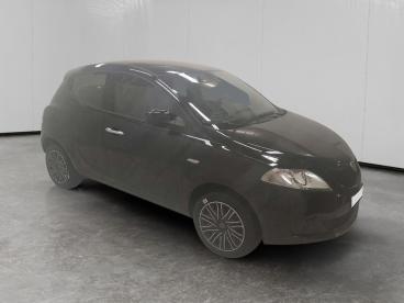LANCIA CERTIFIED Lancia Ypsilon 1.0 Firefly Hybrid Platino S And S 70cv Usata - City Car Ibrido Nero - Cuneo - 2460057_4