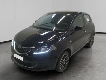 LANCIA CERTIFIED Lancia Ypsilon 1.0 Firefly Hybrid Platino S And S 70cv Usata - City Car Ibrido Nero - Cuneo - 2460059_2