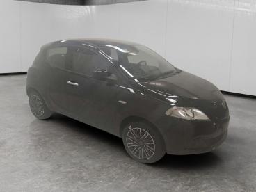 LANCIA CERTIFIED Lancia Ypsilon 1.0 Firefly Hybrid Oro S And S 70cv Usata - City Car Ibrido Nero - Cuneo - 2460060_4