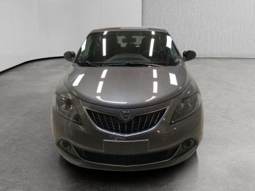 LANCIA CERTIFIED Lancia Ypsilon 1.0 Firefly Hybrid Platino S And S 70cv Usata - City Car Ibrido Grigio - Cuneo - 2460065_3