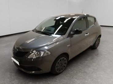 LANCIA CERTIFIED Lancia Ypsilon 1.0 Firefly Hybrid Gold S And S 70cv Usata - City Car Ibrido Grigio - Cuneo - 2460066_1