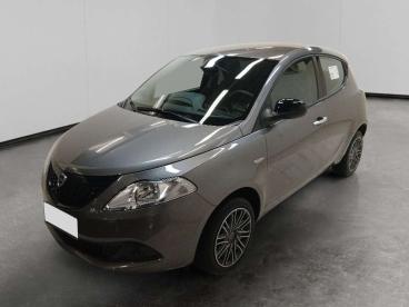 LANCIA CERTIFIED Lancia Ypsilon 1.0 Firefly Hybrid Oro S And S 70cv Usata - City Car Ibrido Grigio - Cuneo - 2460075_2