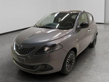 LANCIA CERTIFIED Lancia Ypsilon 1.0 Firefly Hybrid Platino S And S 70cv Usata - City Car Ibrido Grigio - Cuneo - 2460076_2