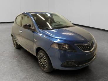 LANCIA CERTIFIED Lancia Ypsilon 1.0 Firefly Hybrid Platino S And S 70cv Usata - City Car Ibrido Blu - Cuneo - 2460079_4