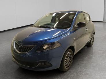 LANCIA CERTIFIED Lancia Ypsilon 1.0 Firefly Hybrid Platino S And S 70cv Usata - City Car Ibrido Blu - Cuneo - 2460087_2