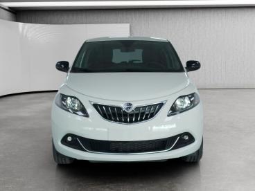 LANCIA CERTIFIED Lancia Ypsilon 1.0 Firefly Hybrid Gold S And S 70cv Usata - City Car Ibrido Bianco - Cuneo - 2460089_2