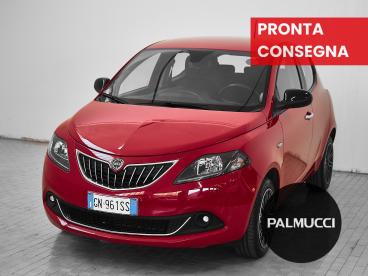 LANCIA CERTIFIED Lancia Ypsilon 1.0 Firefly 70cv Hybrid Gold Usata - City Car Ibrido Rosso - Prato - 2461710_1