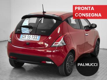 LANCIA CERTIFIED Lancia Ypsilon 1.0 Firefly 70cv Hybrid Gold Usata - City Car Ibrido Rosso - Prato - 2461710_3