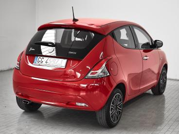 LANCIA CERTIFIED Lancia Ypsilon 1.0 Firefly 70cv S And S Hybrid Gold Usata - City Car Ibrido Rosso - Prato - 2461711_3