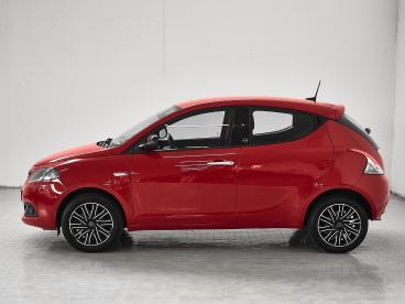 LANCIA CERTIFIED Lancia Ypsilon 1.0 Firefly 70cv S And S Hybrid Gold Usata - City Car Ibrido Rosso - Prato - 2461711_4