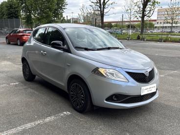 LANCIA CERTIFIED Lancia Ypsilon 1.2 69cv Gpl Gold Usata - City Car  Bianco - Torino - 2462386_3