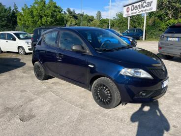 LANCIA CERTIFIED Lancia Ypsilon 1.2 Elefantino Blu Ecochic Gpl 69cv My19 Usata - City Car Gpl Blu - Milano - 2462953_3