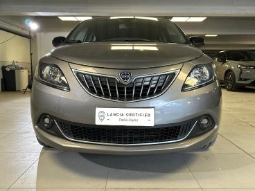 LANCIA CERTIFIED Lancia Ypsilon 1.0 Firefly 70cv S&s Hybrid Gold Usata - City Car Ibrido Nero - Milano - 2463190_2