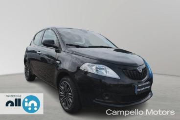 LANCIA CERTIFIED Lancia Ypsilon 1.0 70cv Hybrid S And S Silver Usata - City Car Ibrido Nero - Mirano - 2463398_1