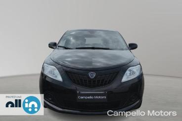 LANCIA CERTIFIED Lancia Ypsilon 1.0 70cv Hybrid S And S Silver Usata - City Car Ibrido Nero - Mirano - 2463398_2