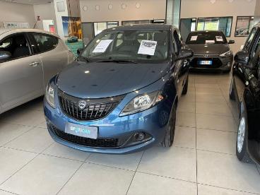 LANCIA CERTIFIED Lancia Ypsilon 1.0 Firefly 70 Cv Start And Stop Hybrid Silver Usata - City Car Ibrido Blu - Verbania - 2467654_4
