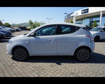 LANCIA CERTIFIED Lancia Ypsilon 3&ordf; Serie 1.0 Firefly 5 Porte S And S Hybrid Ecochi Usata - City Car Ibrido Grigio - Pineto - 2468828_2