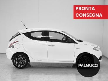 LANCIA CERTIFIED Lancia Ypsilon 1.2 69cv Start And  Stop Gold Usata - City Car Benzina Bianco - Prato - 2470665_5
